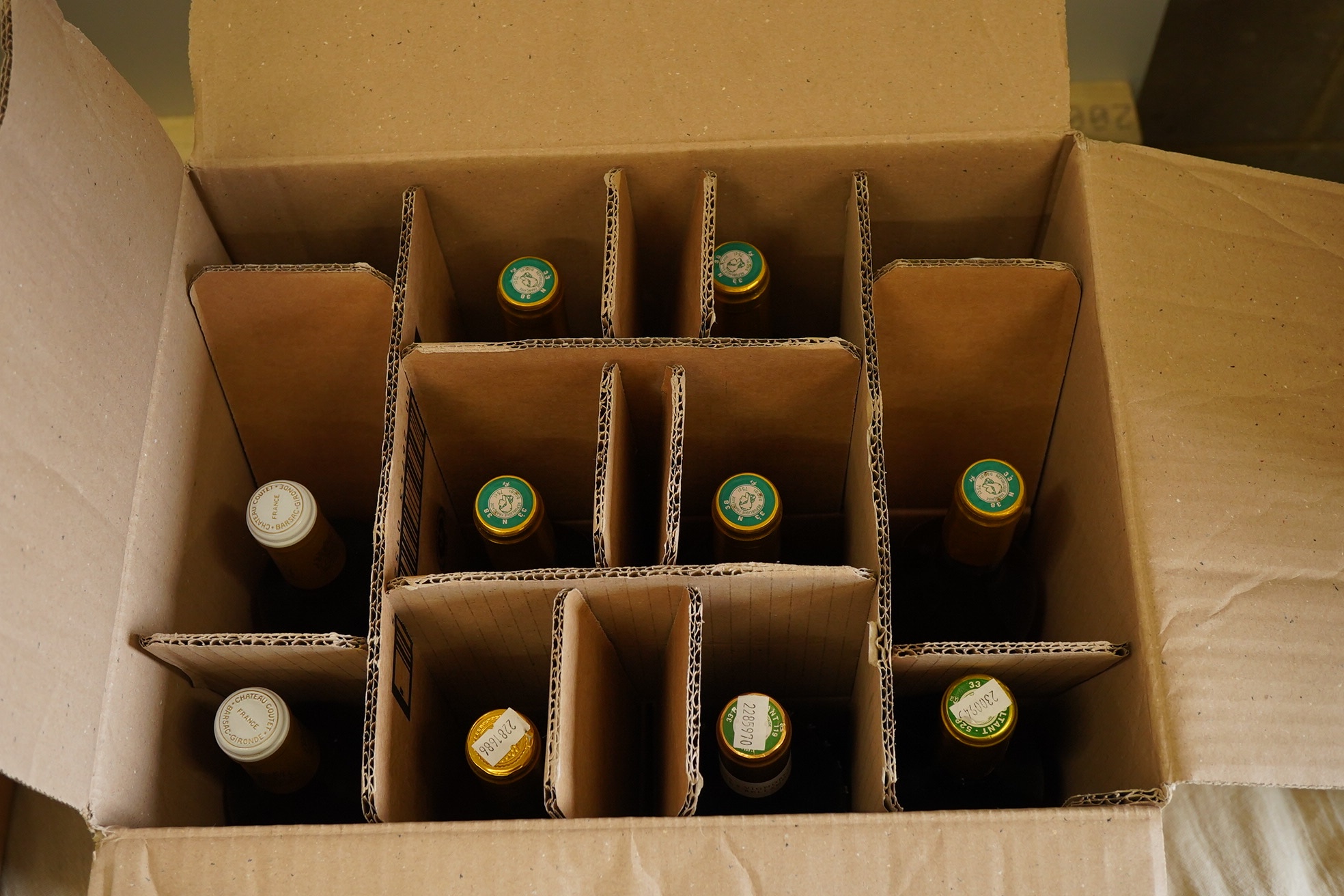 A mixed parcel of Bordeaux white wine